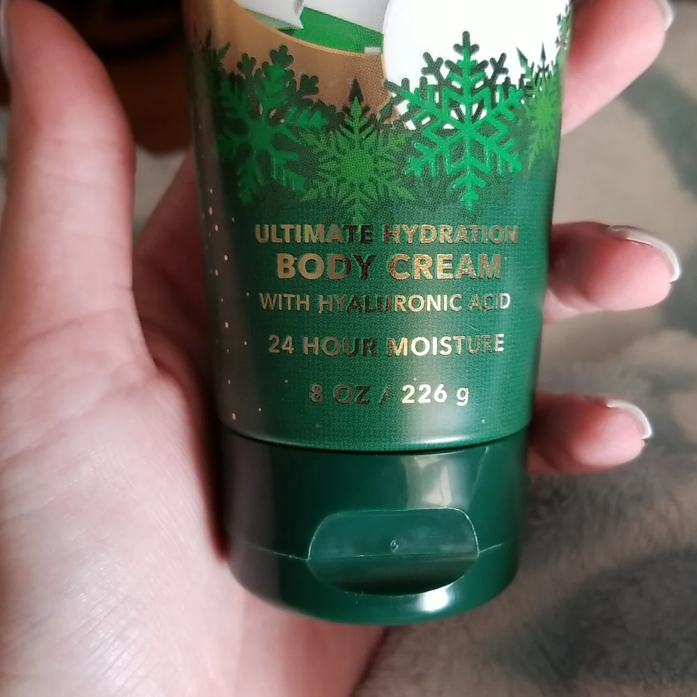 Vanilla Bean Noel Body Cream - Picture 3 of 7